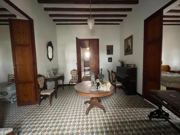 Casa independiente en avenida del País Valencià, 252