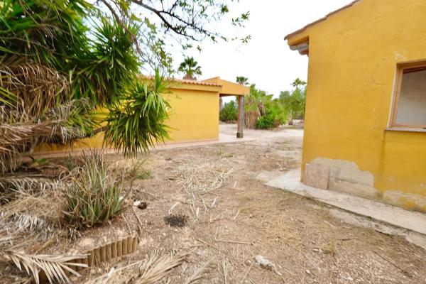 Casa independiente en plaza Poligono 9, 26