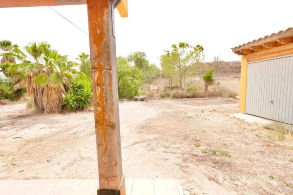 Casa independiente en plaza Poligono 9, 26