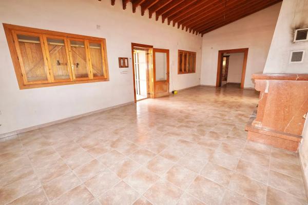 Casa independiente en plaza Poligono 9, 26