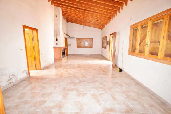 Casa independiente en plaza Poligono 9, 26