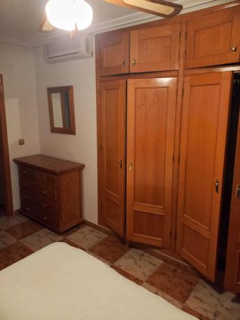 Piso en La Marina, 2 m