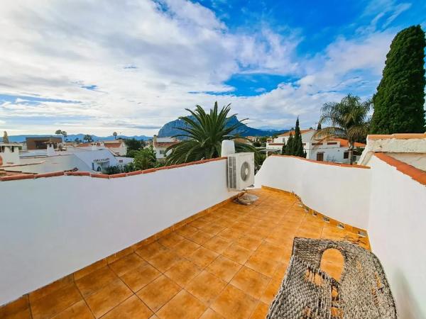 Chalet adosado en Partida Barranquets Cl-12