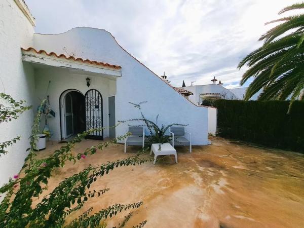 Chalet adosado en Partida Barranquets Cl-12