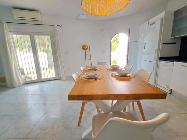 Chalet adosado en Partida Barranquets Cl-12