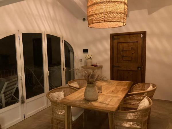 Casa independiente en calle de Roncadell