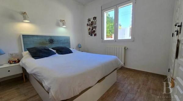 Casa independiente en calle de Roncadell