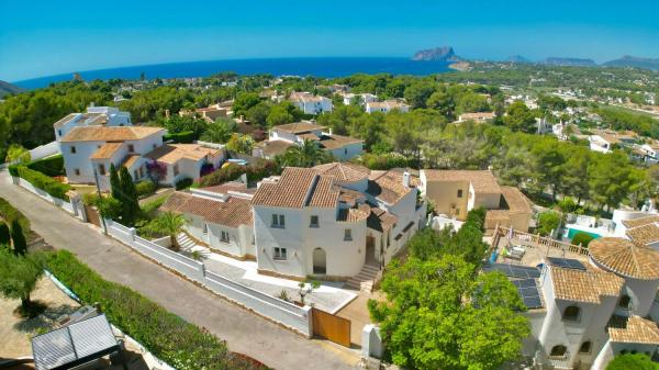 Casa independiente en avenida del Portet, 197