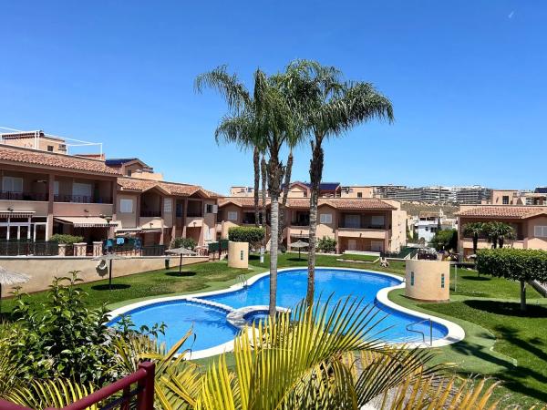 Piso en Urbanizacion Novamar, 5