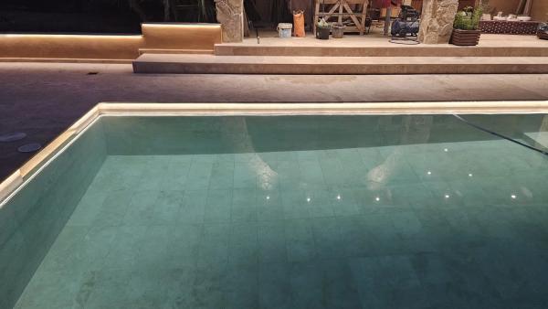 Casa independiente en avenida de los Árboles, 2