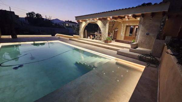 Casa independiente en avenida de los Árboles, 2