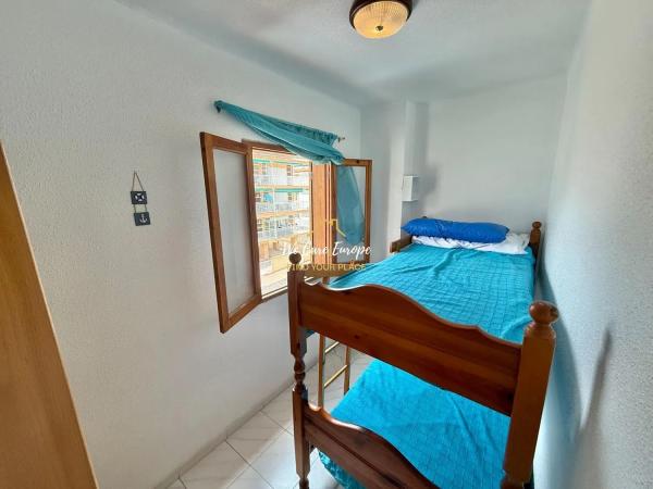 Casa independiente en avenida Albacete