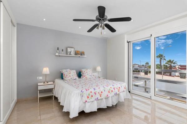 Casa independiente en calle Molineros