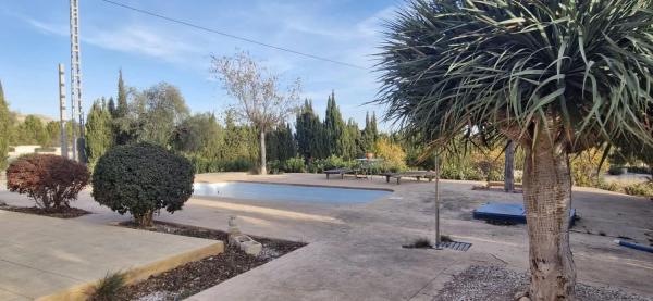 Casa independiente en calle Río Volga