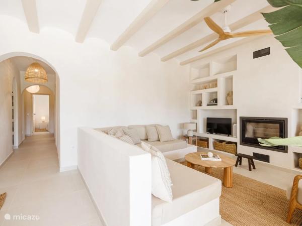 Casa independiente en Urbanització les Fonts, 139