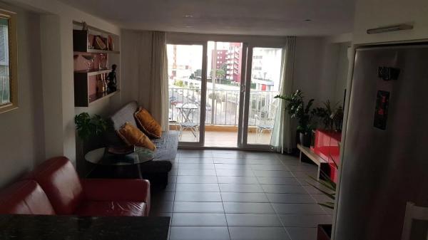 Piso en avenida Rosa de los Vientos