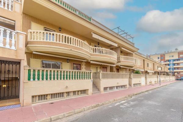 Chalet adosado en calle Rafael Alberti s/n