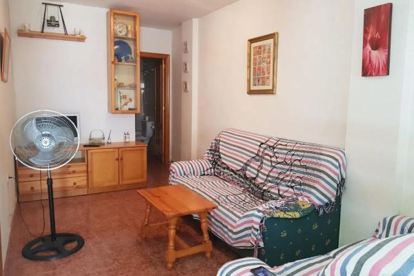 Casa independiente en calle Halcón