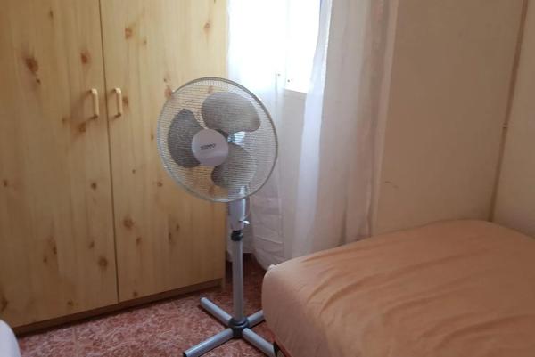 Casa independiente en calle Halcón