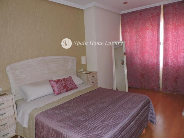 Chalet pareado en avenida Doctor Severo Ochoa