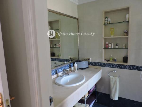 Chalet pareado en avenida Doctor Severo Ochoa