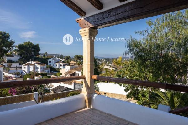 Casa independiente en calle Ceba