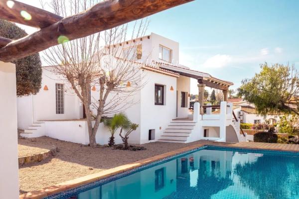 Casa independiente en calle Ceba