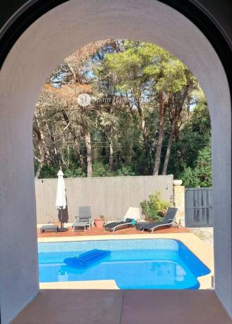 Casa independiente en calle Avutarda