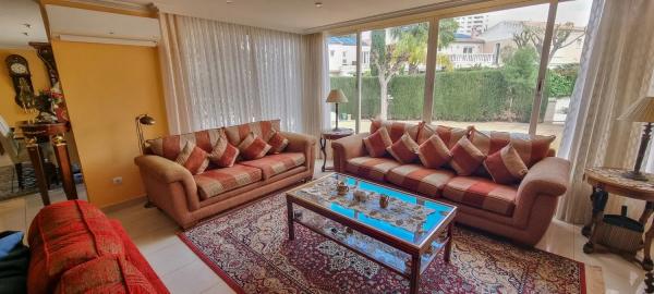 Casa independiente en calle de Gijon