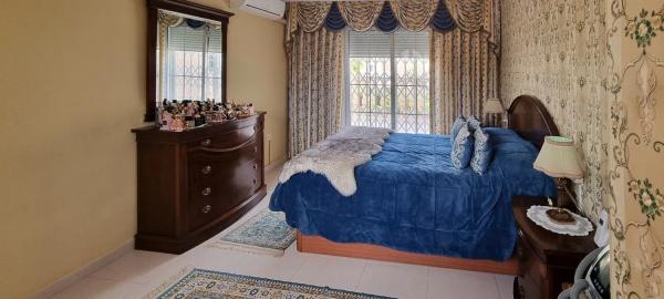 Casa independiente en calle de Gijon