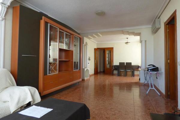 Piso en calle de Dénia