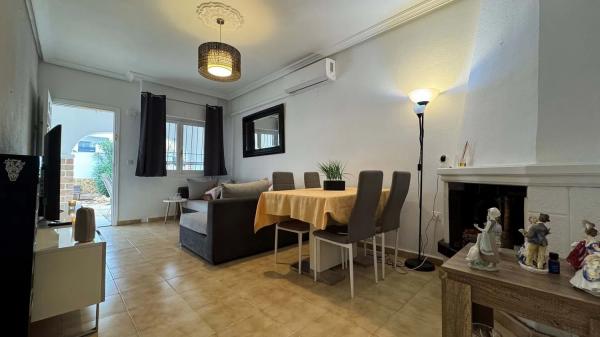 Piso en San Miguel de Salinas