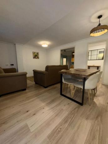 Piso en Barrio Raval de Santa Teresa-El Asilo