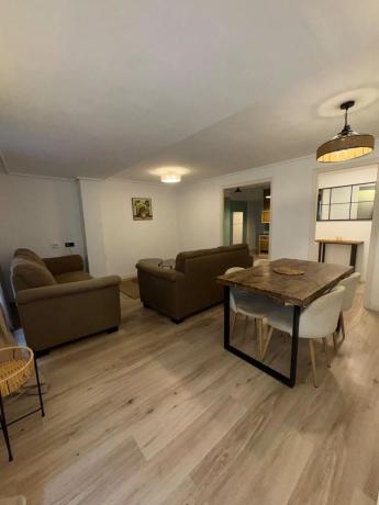 Piso en Barrio Raval de Santa Teresa-El Asilo