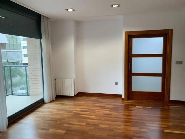 Piso en calle José Luis Navarro Campello