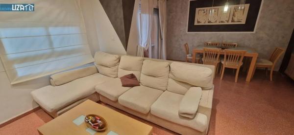 Piso en avenida Deportista Isabel Fernández, 12