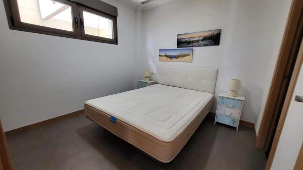 Piso en Arenales del Sol