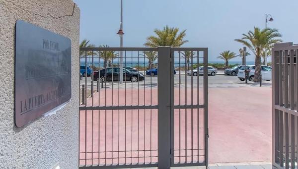 Piso en Arenales del Sol