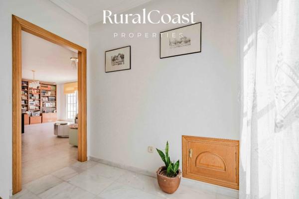 Casa independiente en calle d'Oriola