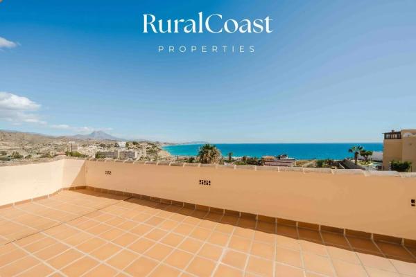 Casa independiente en calle d'Oriola