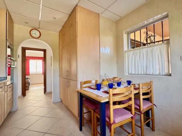 Casa independiente en avenida Llimeres, 20