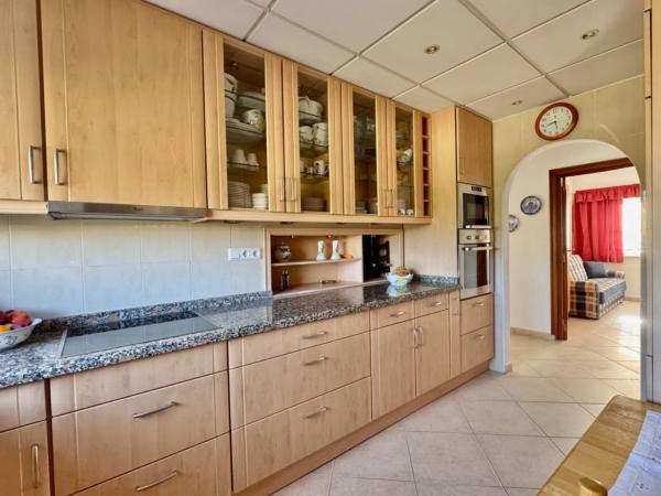 Casa independiente en avenida Llimeres, 20