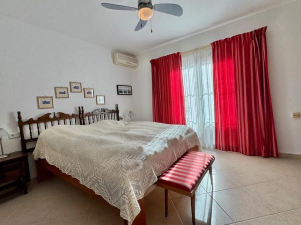 Casa independiente en avenida Llimeres, 20