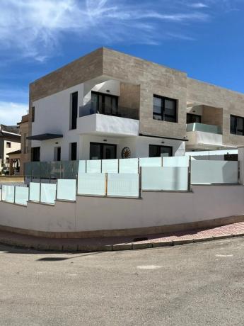 Casa independiente en calle Puig Mayor