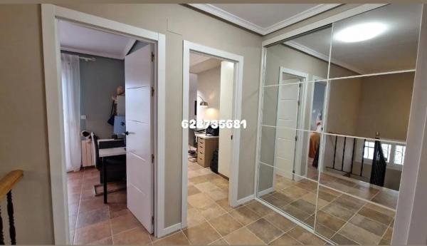 Chalet adosado en C/urbanización s/n