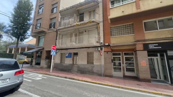 Piso en calle Santa Isabel, 58