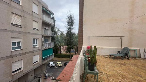 Piso en calle Santa Isabel, 58