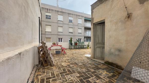 Piso en calle Santa Isabel, 58