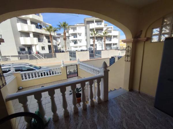 Chalet adosado en Pueblo Principe, 89