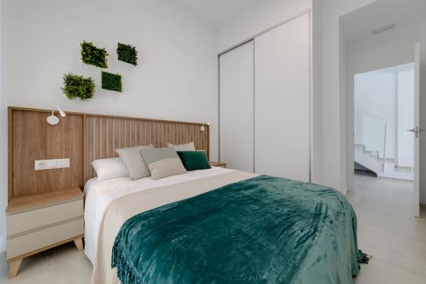 Casa independiente en calle Praga s/n